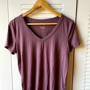 Womens Essential T Favorite V Neck, size S, purple heather
